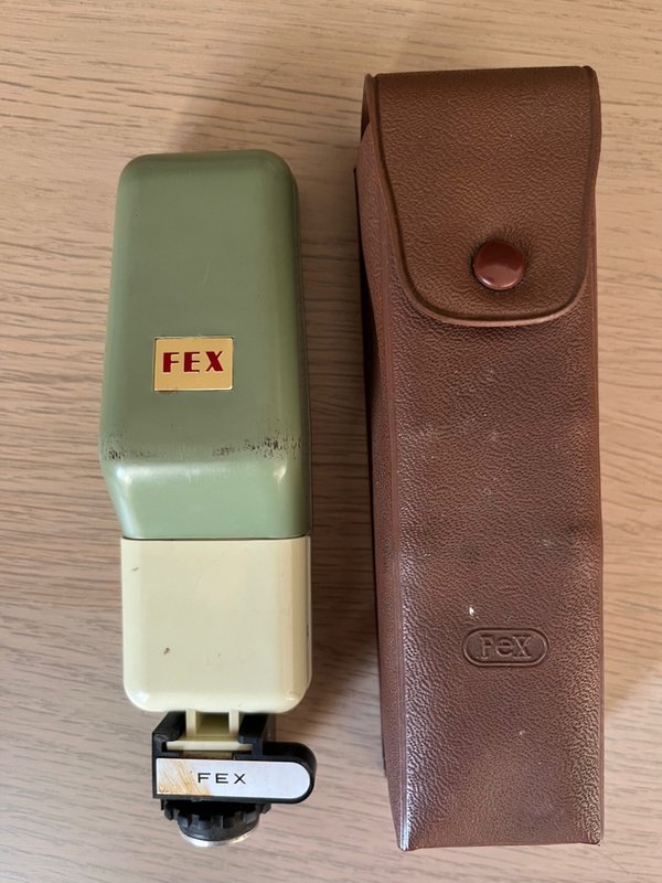 Flash photo LuciFex des années 1955 avec étui d'origine (FEX) – Image 3